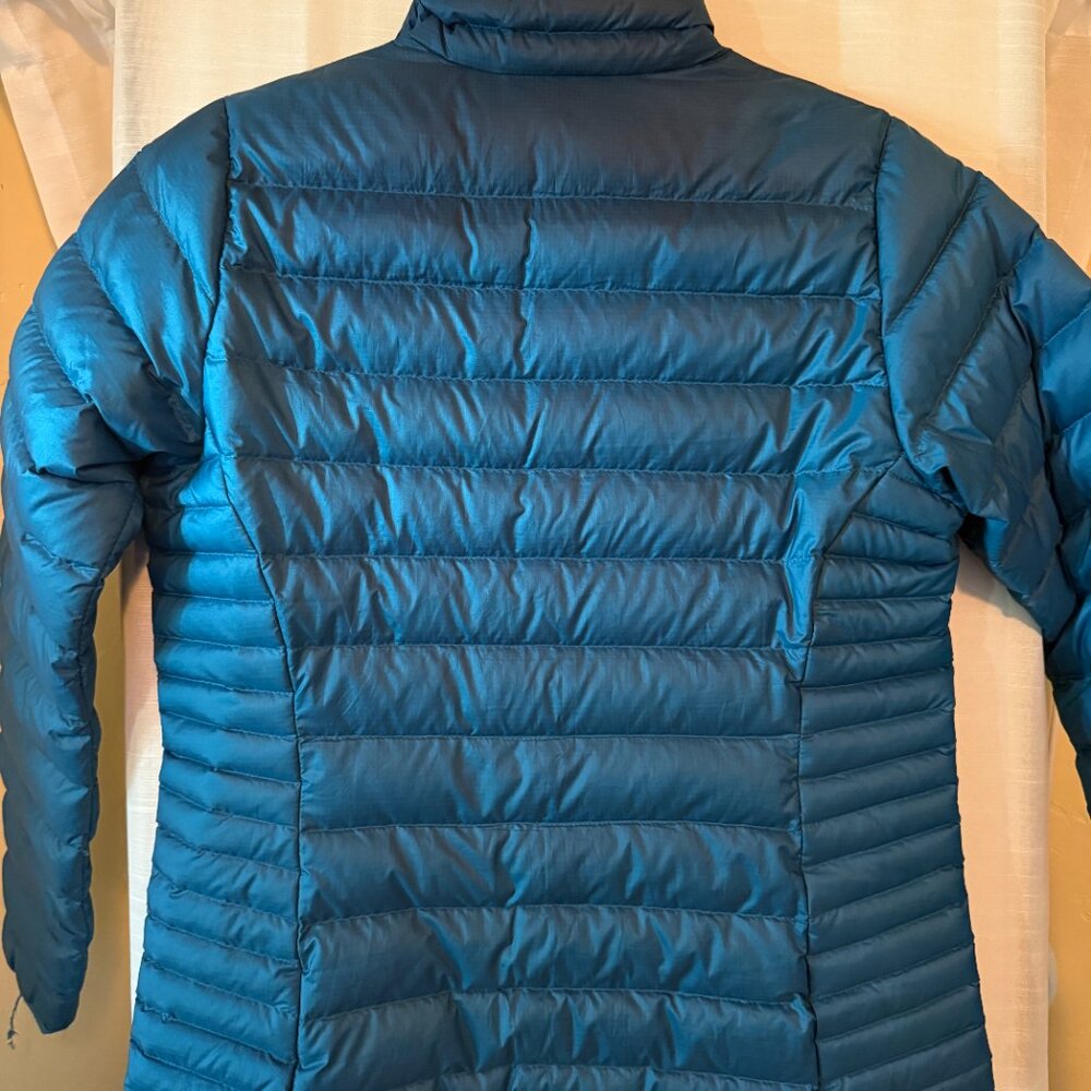 Patagonia Women's Down Sweater Jacket - Picture 2 of 3